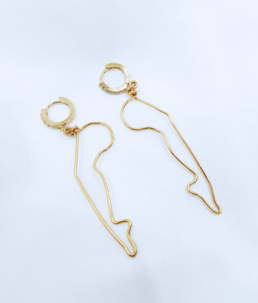 boucles d'oreilles en forme de jambes à clips avec des pierres naturelles