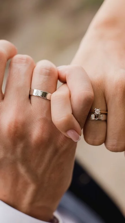 1 MINUTE POUR CONNAÎTRE SA TAILLE DE DOIGT !

#alliancemariage #astuceinstagram #astucebeaute #baguedefiancailles #astucebienetre #diorjoaillerie #ideebijoux #baguehomme #cadeauhomme